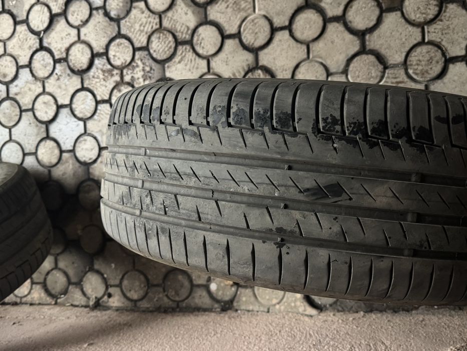 Продам 2 летние шины