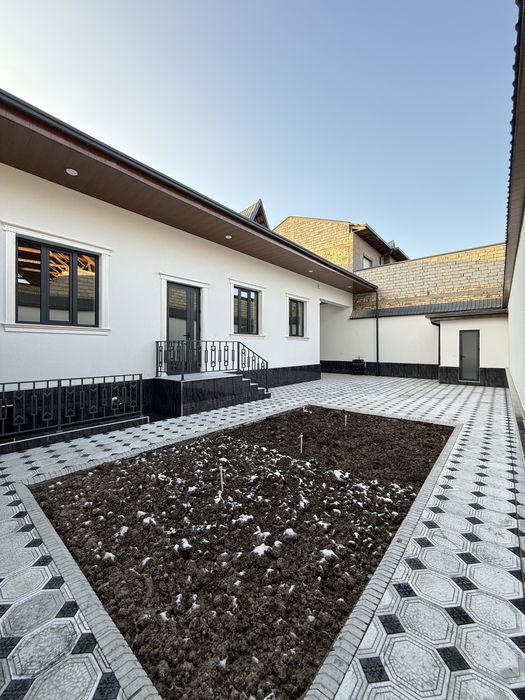 2,5 соток 4 хона «ПОД КЛЮЧ» ховли сотилади! ориентир Рохат Пости