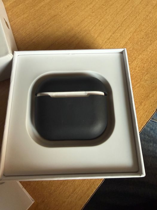 Apple AirPods (3rd generation)