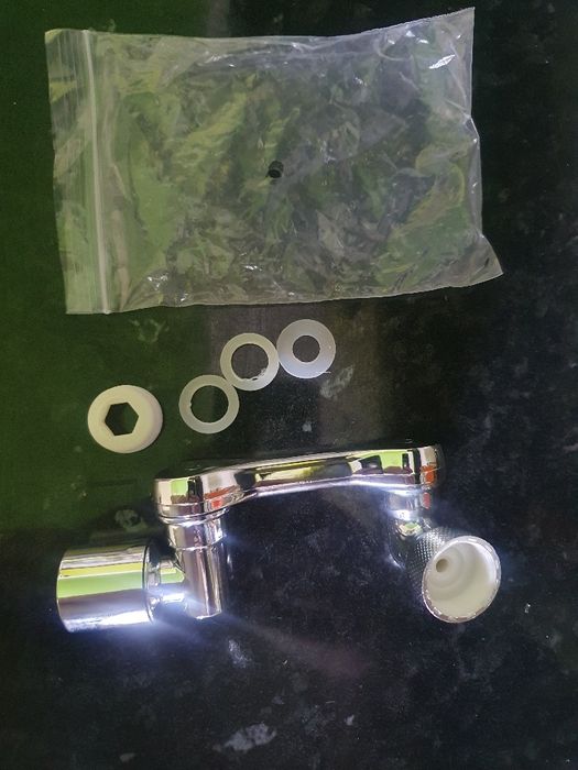 Универсальный аэратор-насадка для смесителя