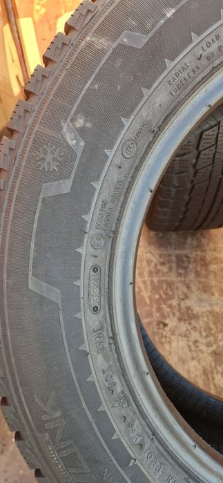 2 Anvelope Triangle 215 65 R16C M+S