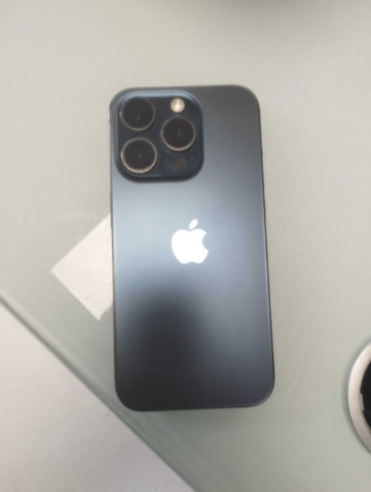 Iphone 15 Pro 128 GB (85% батерия)