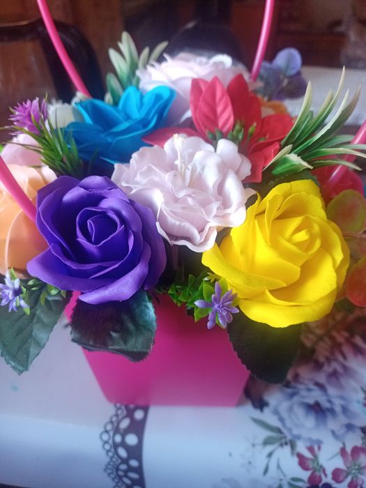 Букеты из мыльных роз