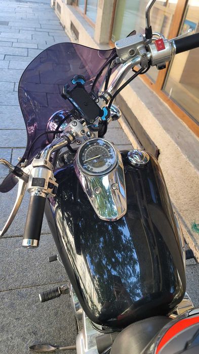 HONDA Shadow VT750C2