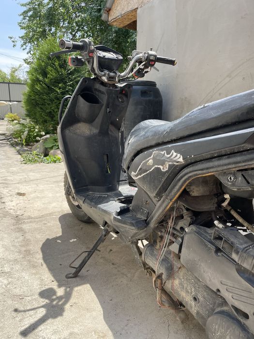 Продам скутер бумер