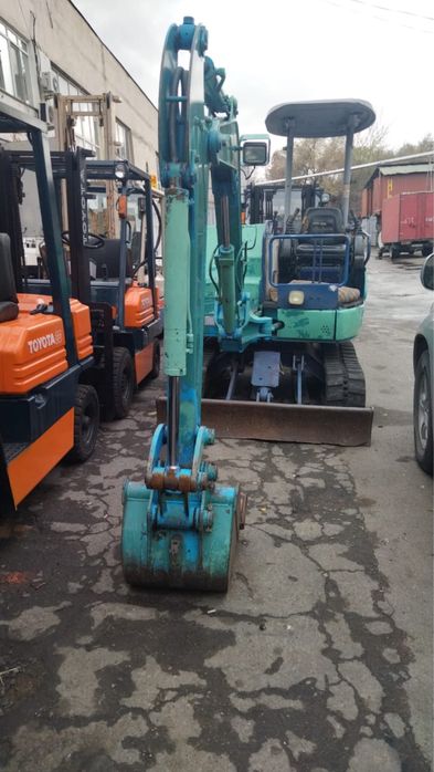 Экскаватор Hitachi EX 33U