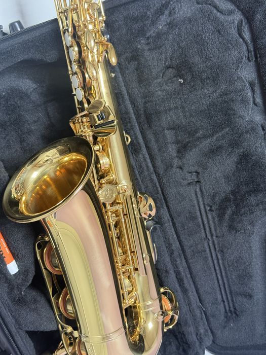 Продам саксофон Yamaha YAS-280