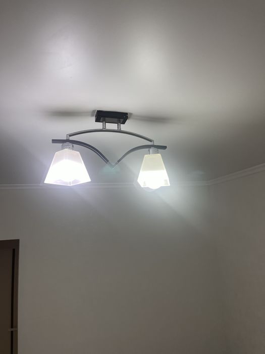 Продам люстру…..