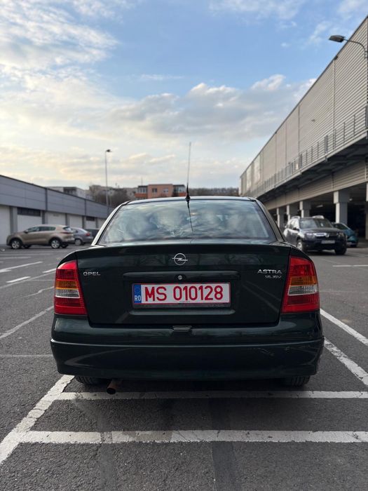 Vând Opel Astra G 1.6, ediție aniversară, an 2000