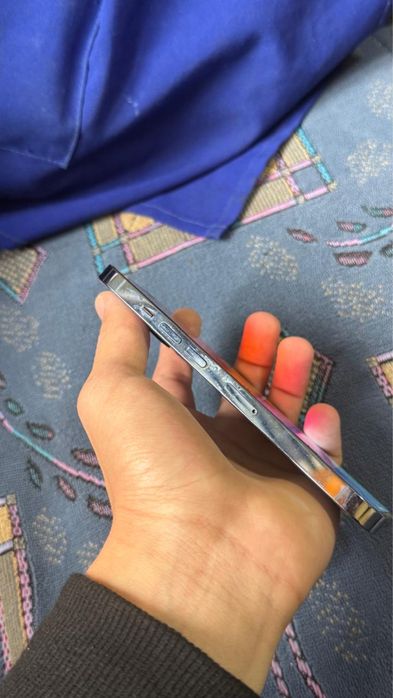 iPhone 13 Pro Sierra Blue