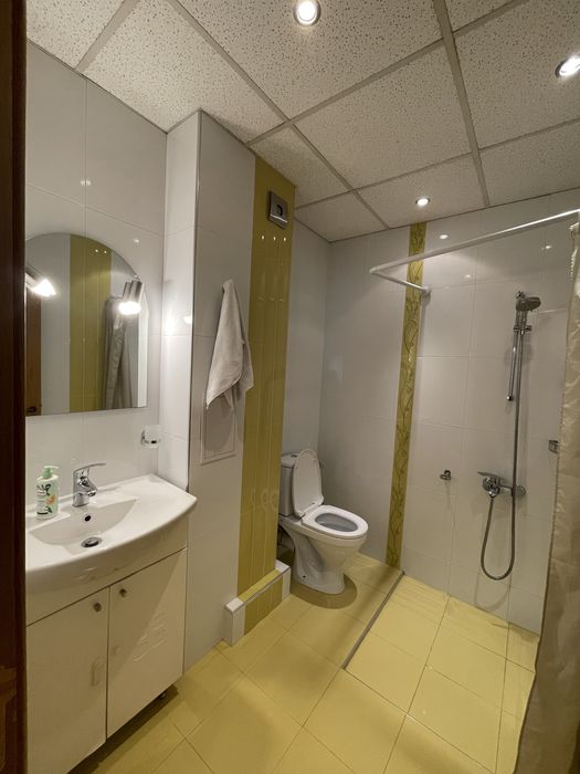 Дава се под наем Двустаен апартамент в София, Павлово - 70 кв.м за 561 € - Снимка #3