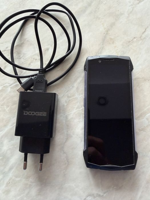 Vand Sau schimb Tel Doogee s mini