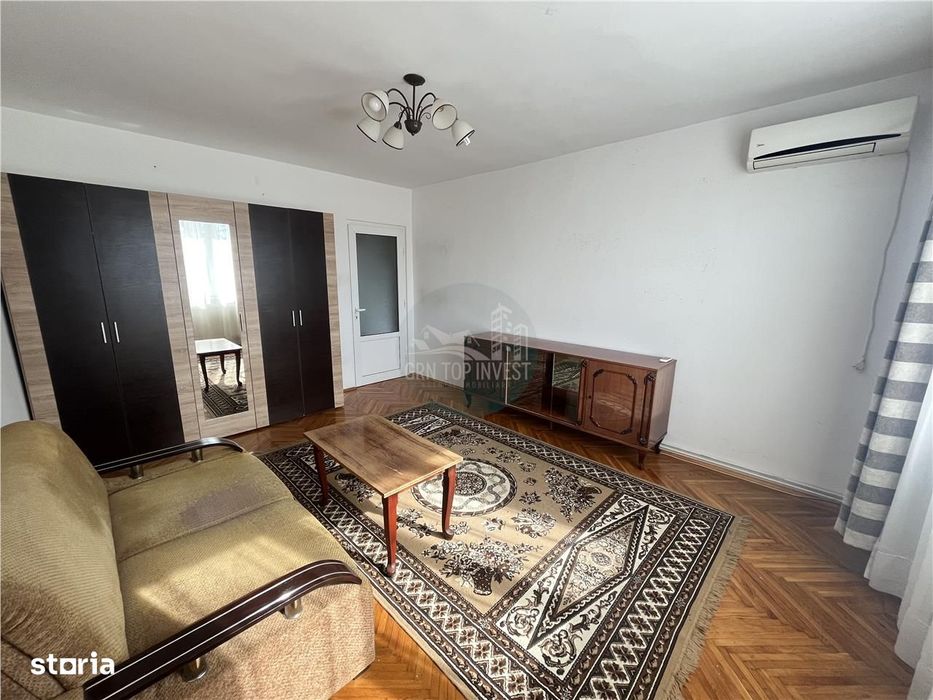 Apartament 3 camere decomandat cu 2 balcoane Bld Mihai Viteazu