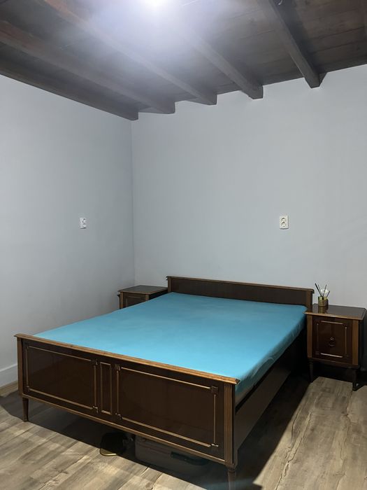 Продавам спален комплект