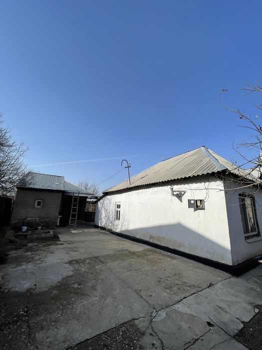 Продается дом с времянкой