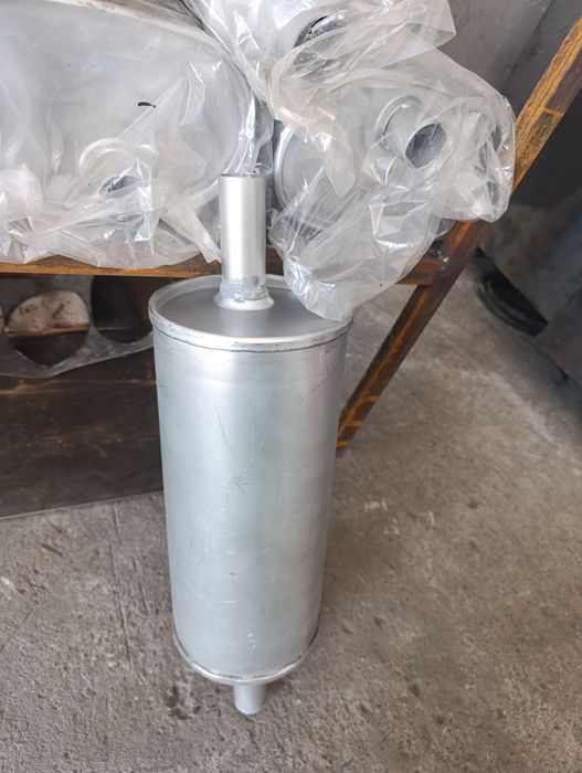 Глушител сотилади дамас