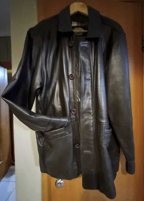 Кожаная куртка Германия XXL цвет темный шоколад