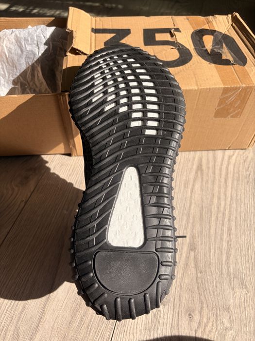 Adidas Yeezy 350 обувки