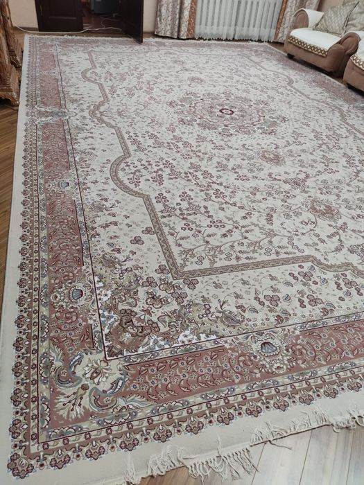 Қалың Иран кілемі , размері 4*6м.