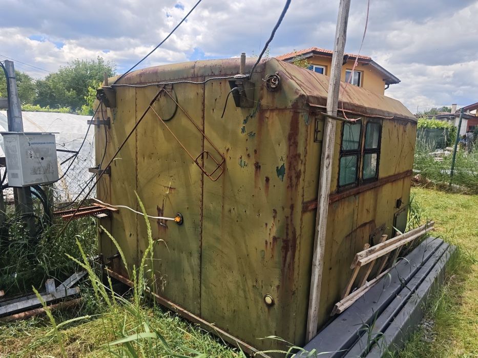 Военен фургон/барака