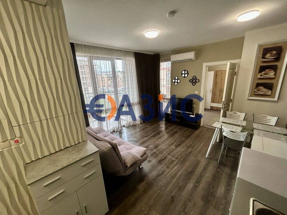 Продава се Двустаен апартамент в к.к. Слънчев бряг - 58 кв.м за 817 €/кв.м - Снимка #9