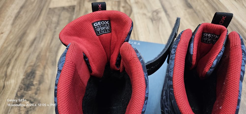 Ботушки GEOX 41 номер