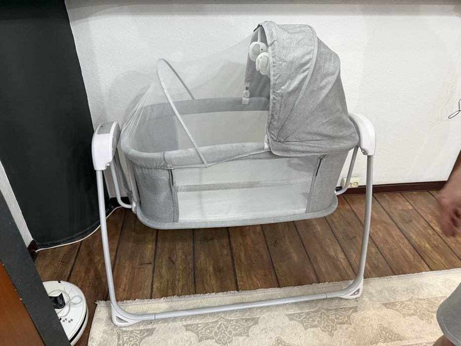 Манеж-кровать детская