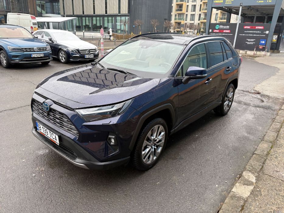 TOYOTA RAV 4 HYBIRD 4WD - Schimb de utilizator contract leasing