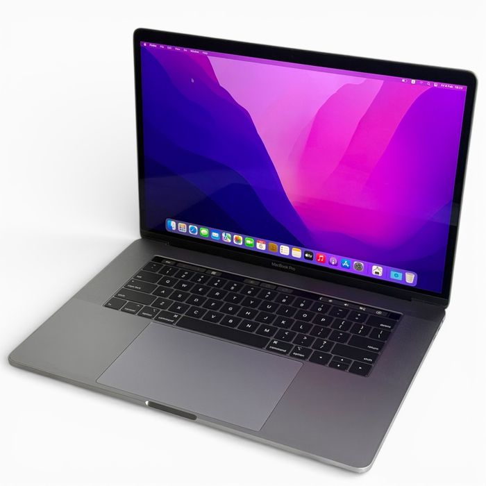 Macbook Pro 15 2018 i7 2,2Ghz 32RAM 1TB 100% Battery! 1 Cycle!