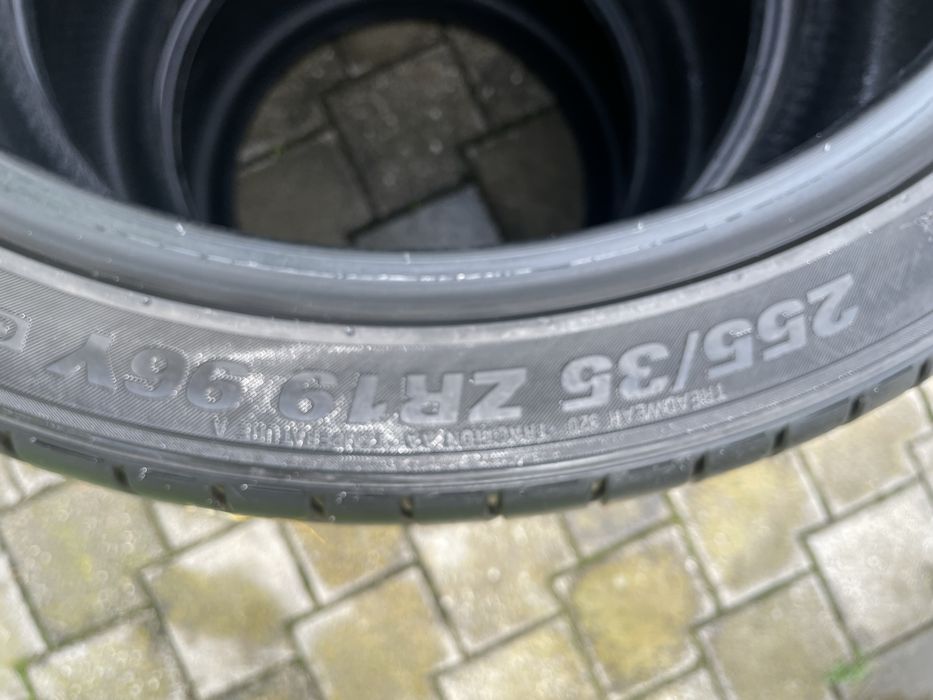 Anvelope vara mercedes