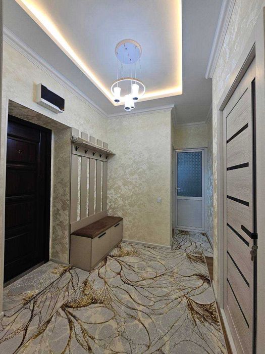 3х комнатная квартира  на  3 этаже 65кв/м, в Самарканде