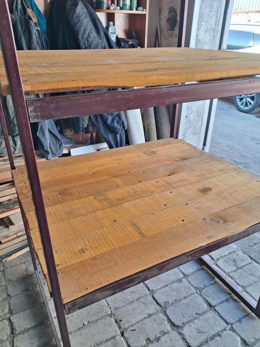 Продам стелаж 105×210