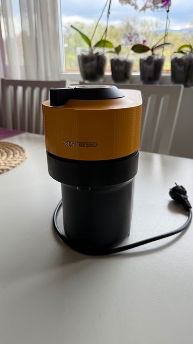 Nespresso Vertuo pop кафемашина