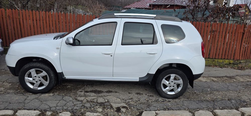 Proprietar vând Duster 2010