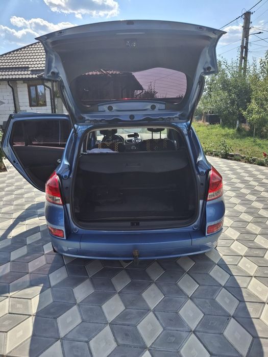 Renault clio estate