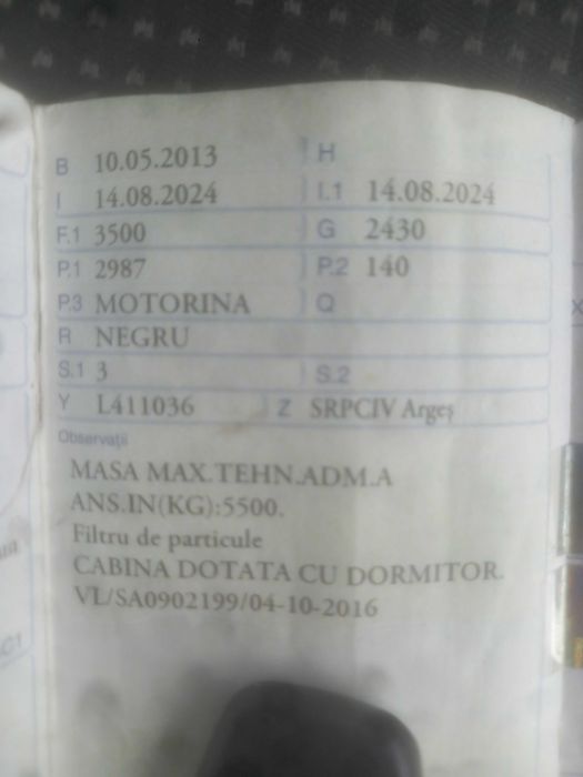 Autoutilitara Mercedes