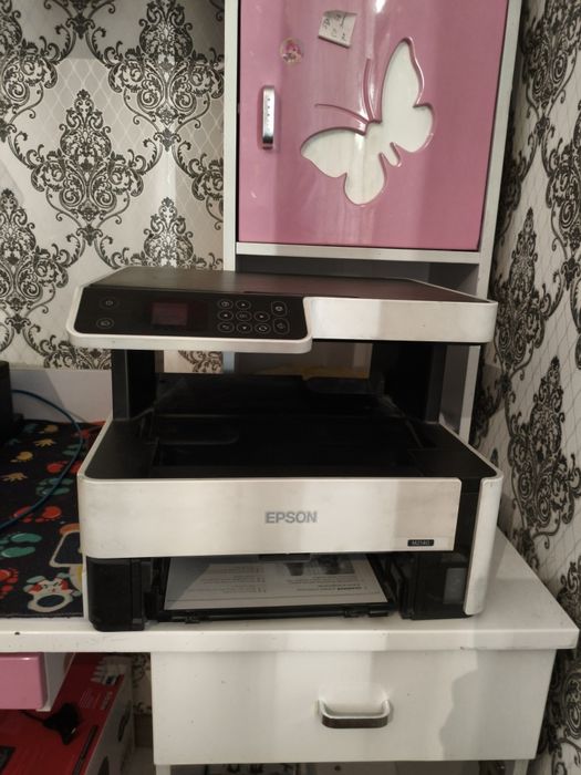 Рабочий принтер Epson, чёрно-белая печать