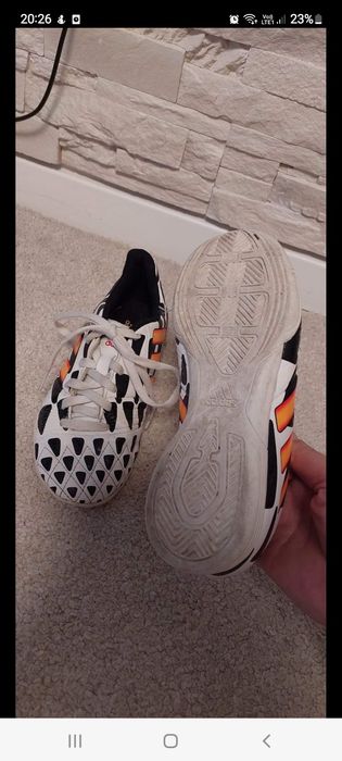 Adidasi adidas nitrocharge 3.0 fotbal marimea 32 33 cu 20.5 cm