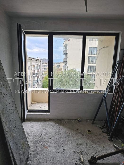 2-стаен в Пловдив-Център площ 81 цена 186300