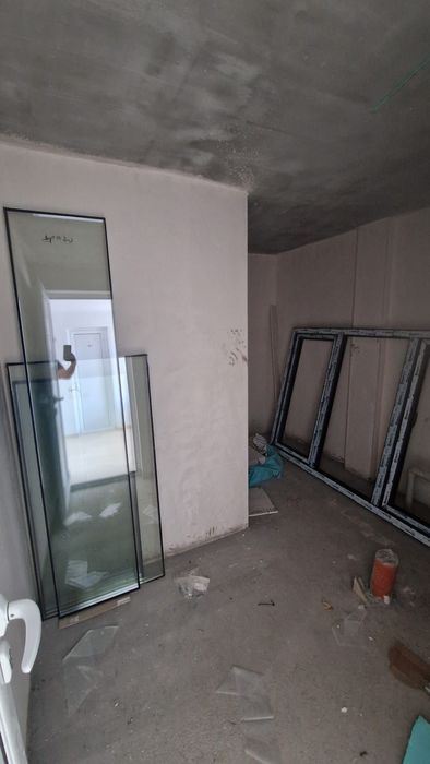 Дограма сива 210x130 със стъклопакет четири сезона