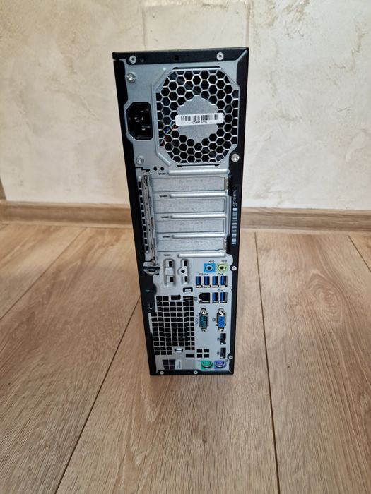 Desktop Pc  HP ElitDesk 800 G2 SFF i7 6700