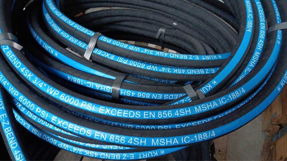 Furtun hidraulic 4SH DN19-DN25 3/4" 1" rola engros ITALIA