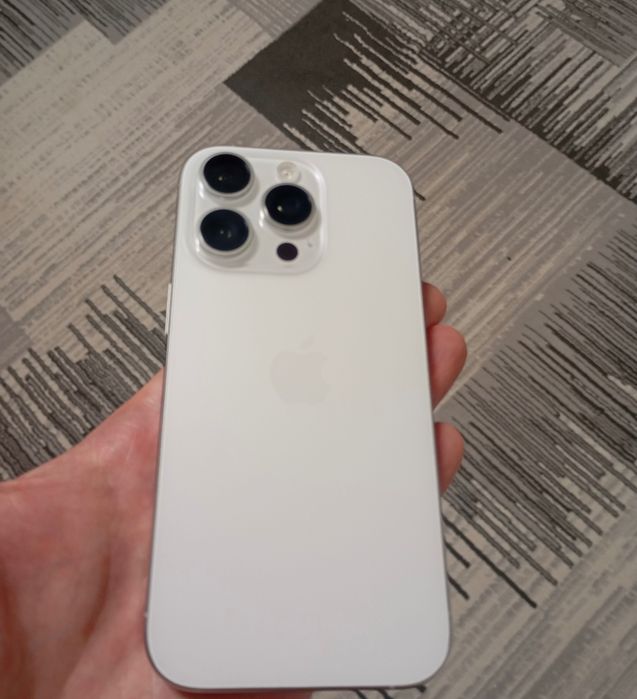 iPhone 16 pro 128GB срочно