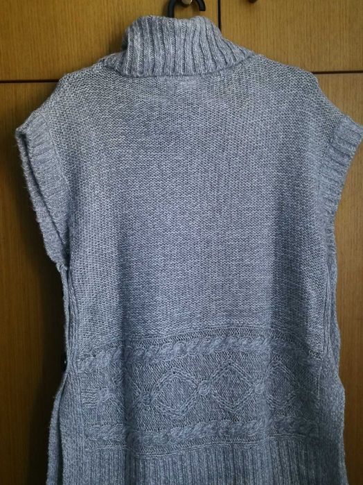 Дамска плетена блуза без ръкав
