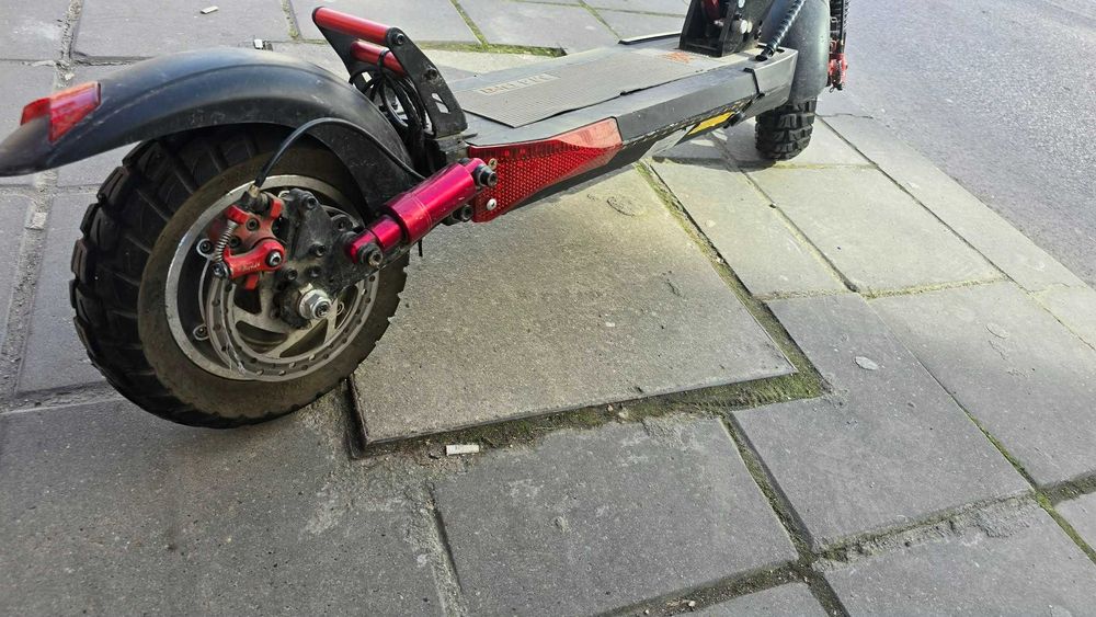 Електрическа тротинетка KUGOO KIRIN M4 Pro