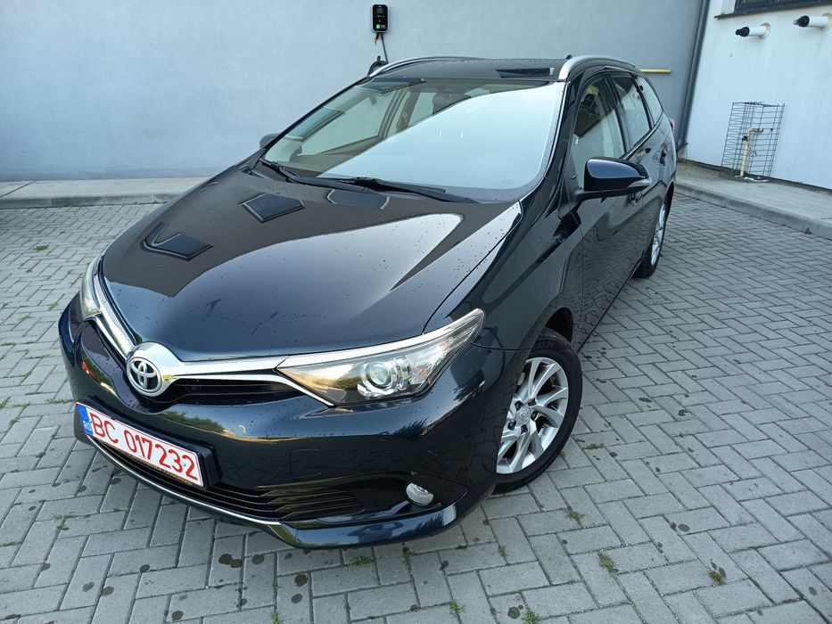 Toyota Auris Euro6 2016