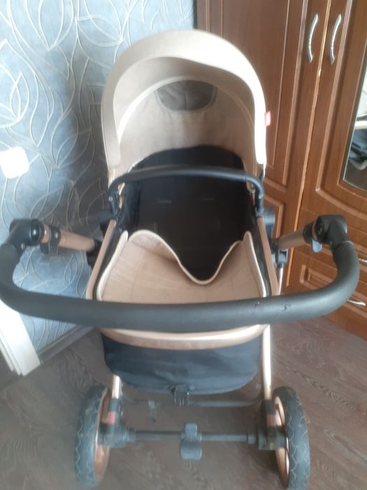 Продам детскую коляску трансформер