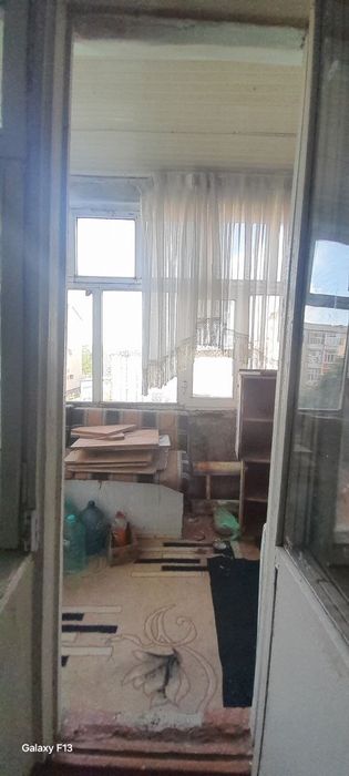 1хоналик 3каватда 5микрорайон  Жомий Навруз
3каватда 
4каватлик панель