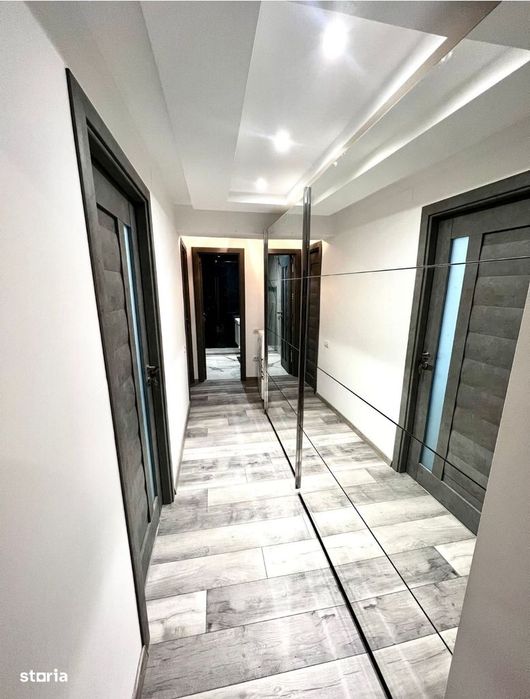 Apartament 3 camere Ultracentral ,prima inchiriere, 73 mp - Vedere 5