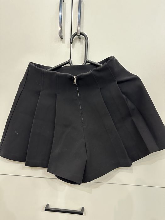 Отдаю вещи. Если заберете 2-3 вещи сразу отдам за 1000тг